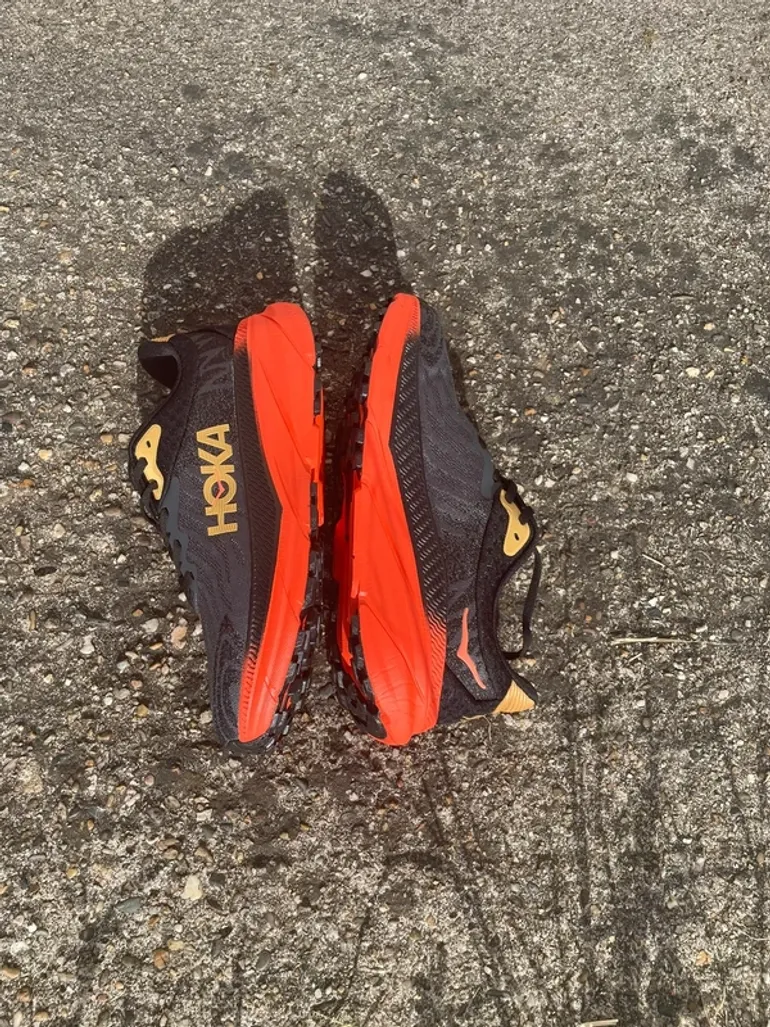 Used Hoka Challenger 7 ATR bike — image 3 of 7