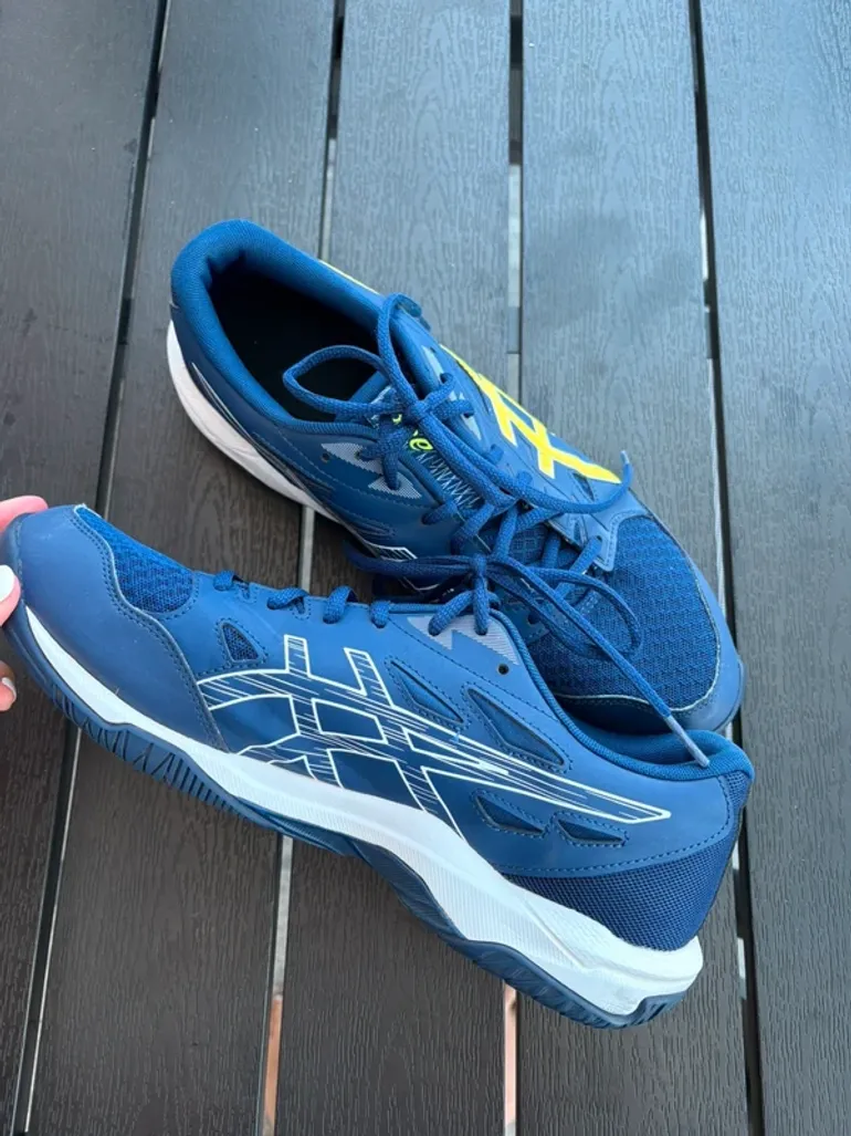 Used Asics Turnschuhe/Laufschuhe bike — image 4 of 6