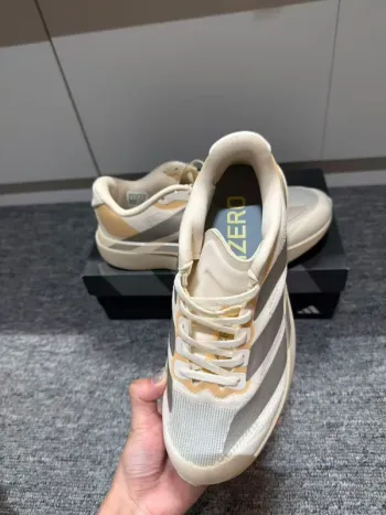 Używany Adidas Adizero EVO SL bike — zdjęcie 3 z 6