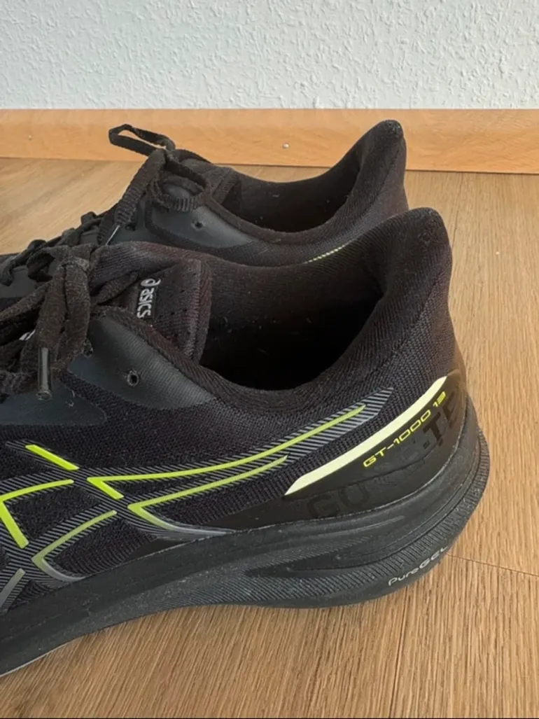 Used Asics GT-1000 13 GTX bike — image 4 of 7