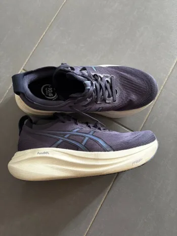 Używany Asics Gel Nimbus 27 bike — zdjęcie 1 z 3