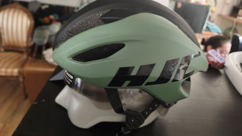 Brugt Hjc VALECO 2 Road Helmet bike — billede 2 af 4