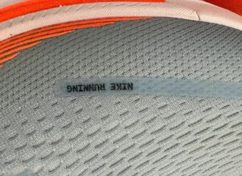 Used Nike Vomero 18 bike — image 9 of 13