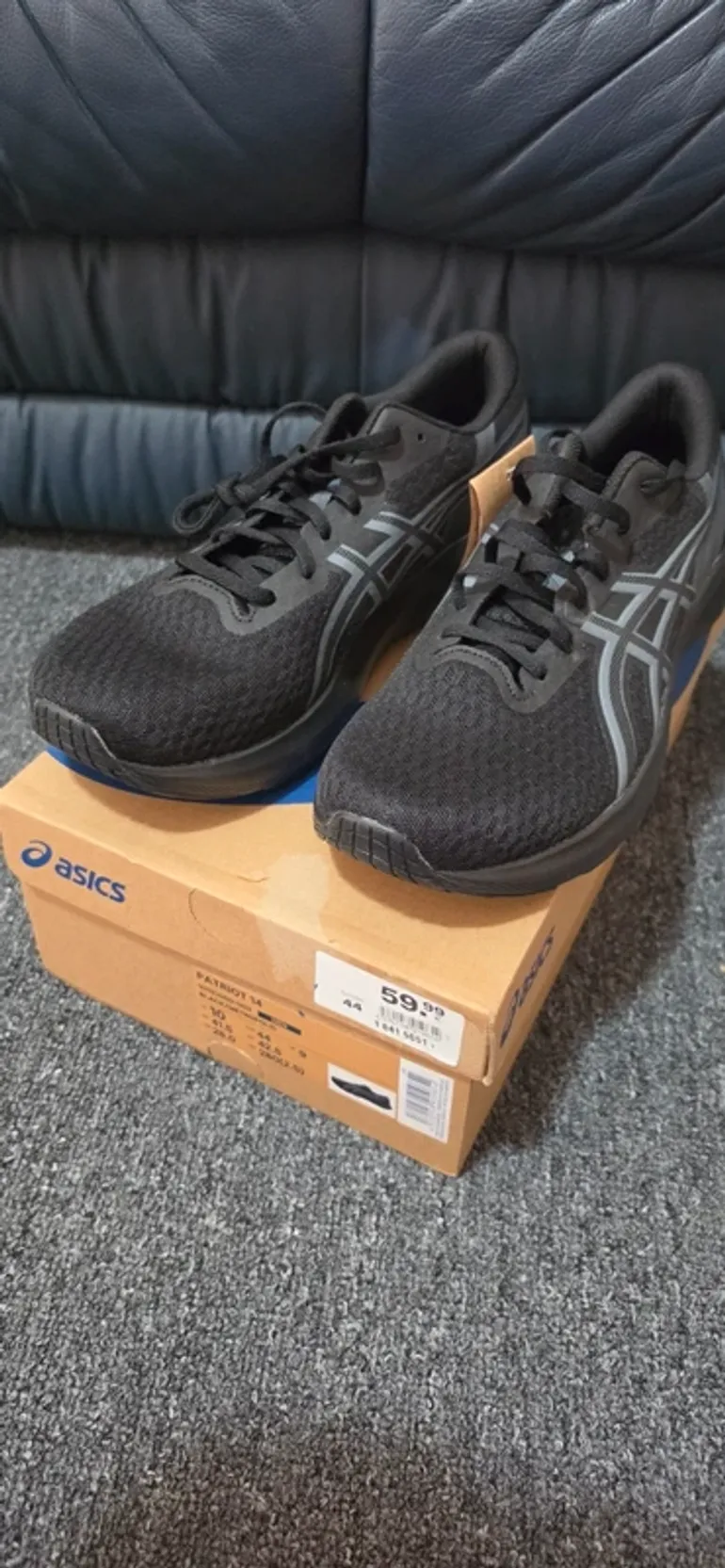 Used Asics Sneaker bike — image 2 of 4