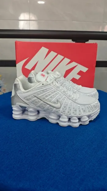 Tweedehands Nike Air Max Portal bike — afbeelding 1 van 8