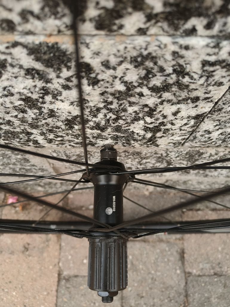 Brugt Shimano R5 WH-RS100 bike — billede 4 af 4