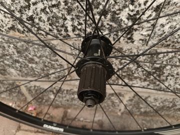 Brugt Shimano R5 WH-RS100 bike — billede 3 af 4