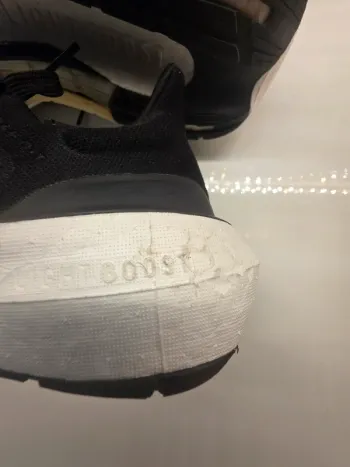 Used Adidas Ultraboost Light bike — image 7 of 9