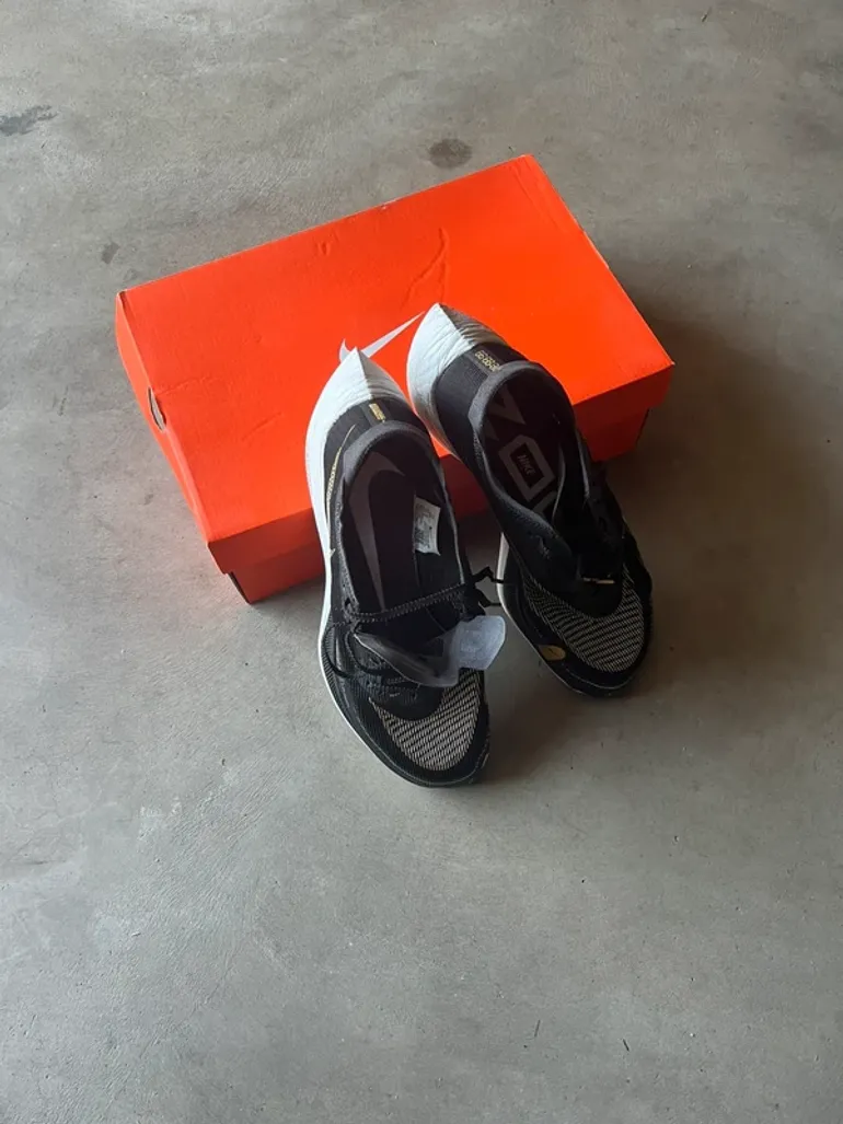 Gebrauchtes Nike Vaporfly Next% 2 bike — Bild 2 von 3