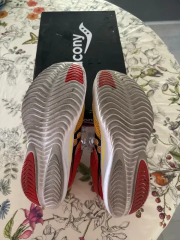 Used Saucony Kinvara 14 bike — image 6 of 8