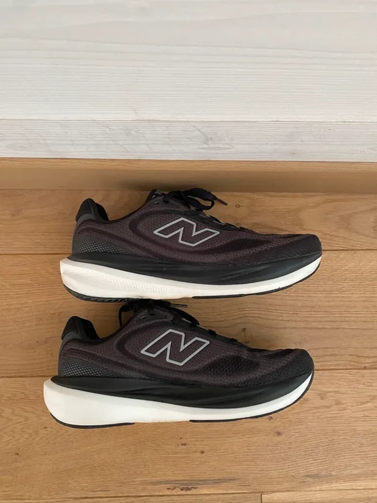 Used New Balance 1080 v15 bike — image 7 of 8