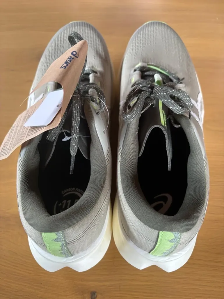 Used Asics Fuji Lite 6 bike — image 2 of 4