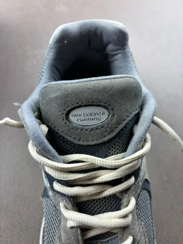 Used New Balance 2002R bike — image 4 of 8