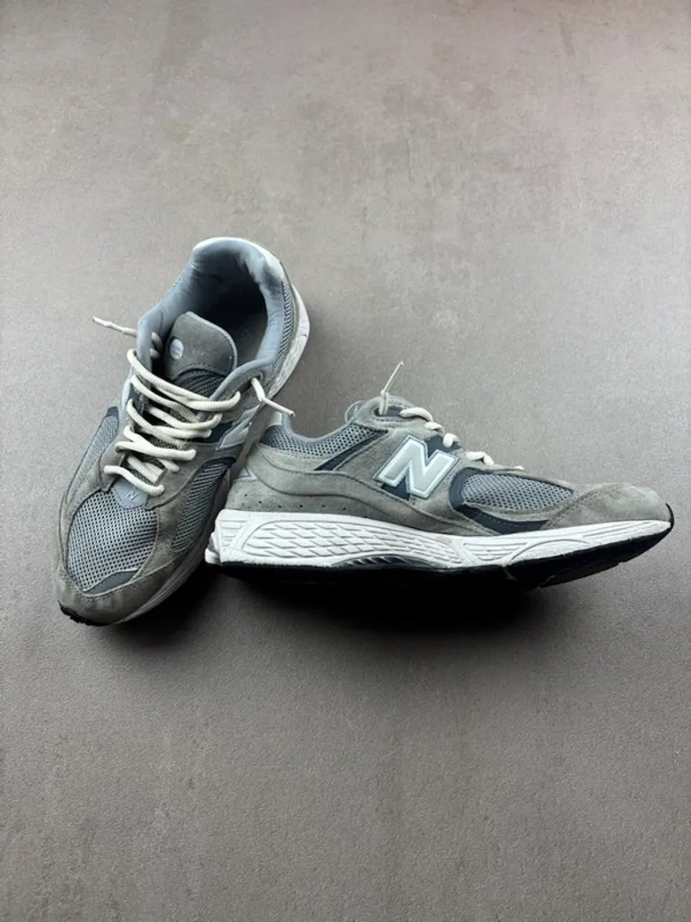 Used New Balance 2002R bike — image 3 of 8