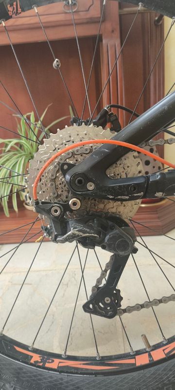 Shimano Deore RD-M6000 2025 Drivetrain & Pedals d'occasion
