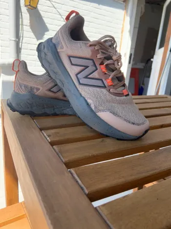 Gebrauchtes New Balance Garoe v2 bike — Bild 2 von 8