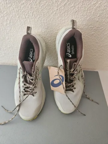 Used Asics Gel Sonoma 8 Running Shoes