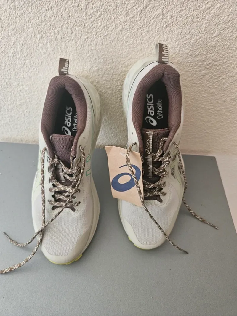 Used Asics Gel Sonoma 8 Running Shoes