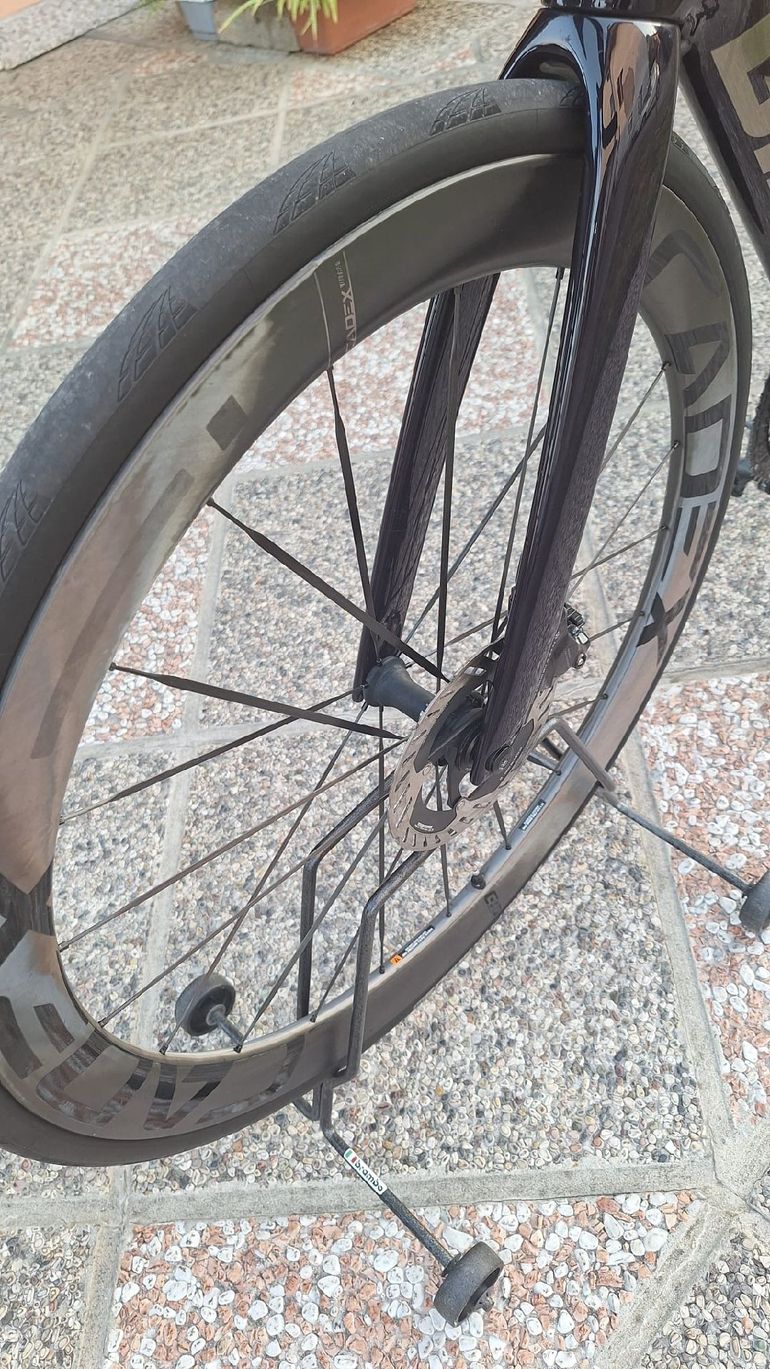 Brugt Cadex ultra 50mm 2024 bike — billede 4 af 5