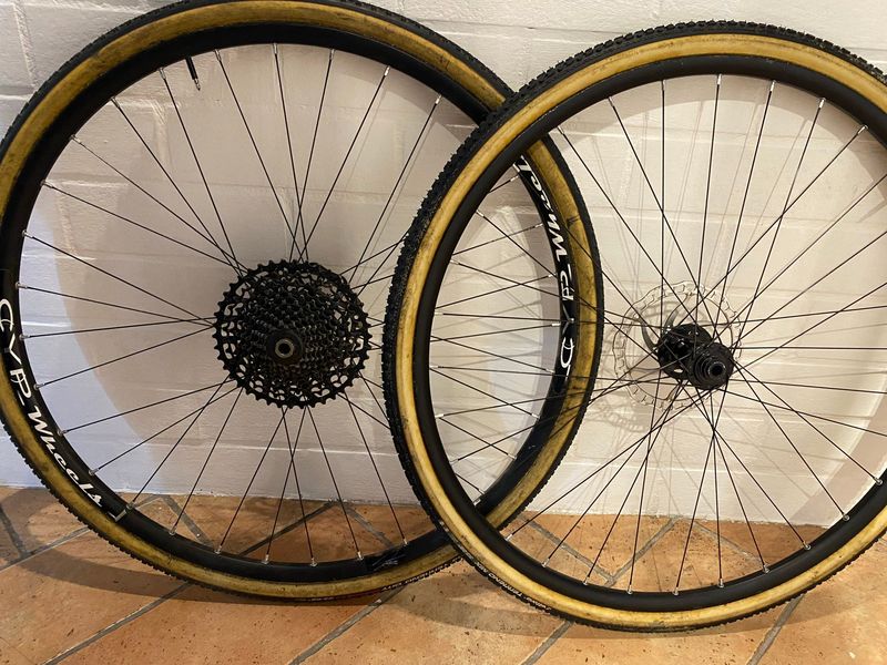 Tweedehands CYP Wheels ciclocross bike — afbeelding 2 van 9