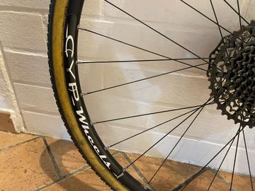 Tweedehands CYP Wheels ciclocross bike — afbeelding 3 van 9