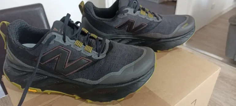 Gebrauchtes New Balance Hierro 9 bike — Bild 3 von 8
