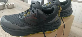 Gebrauchtes New Balance Hierro 9 bike — Bild 1 von 8