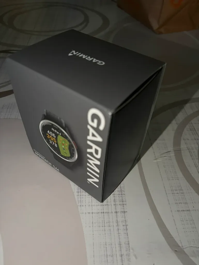Used Garmin Approach S44 bike — image 4 of 4
