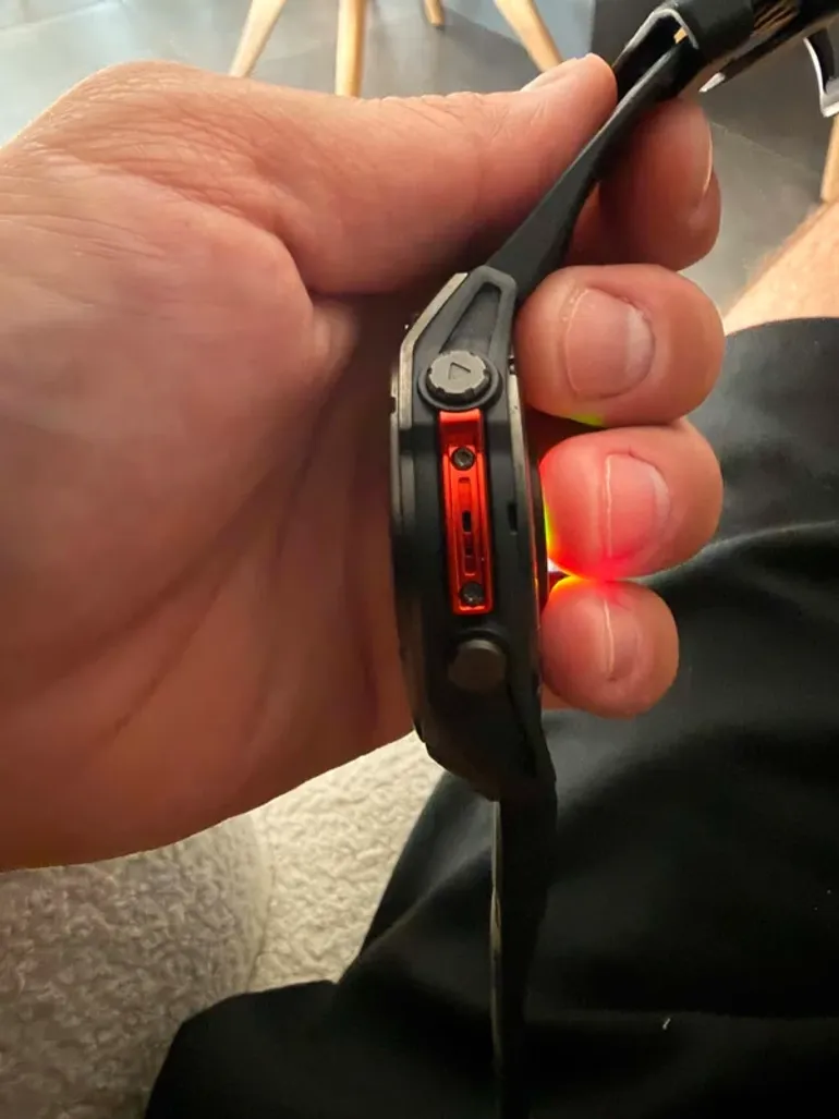 Used Garmin Fenix 8 bike — image 4 of 5
