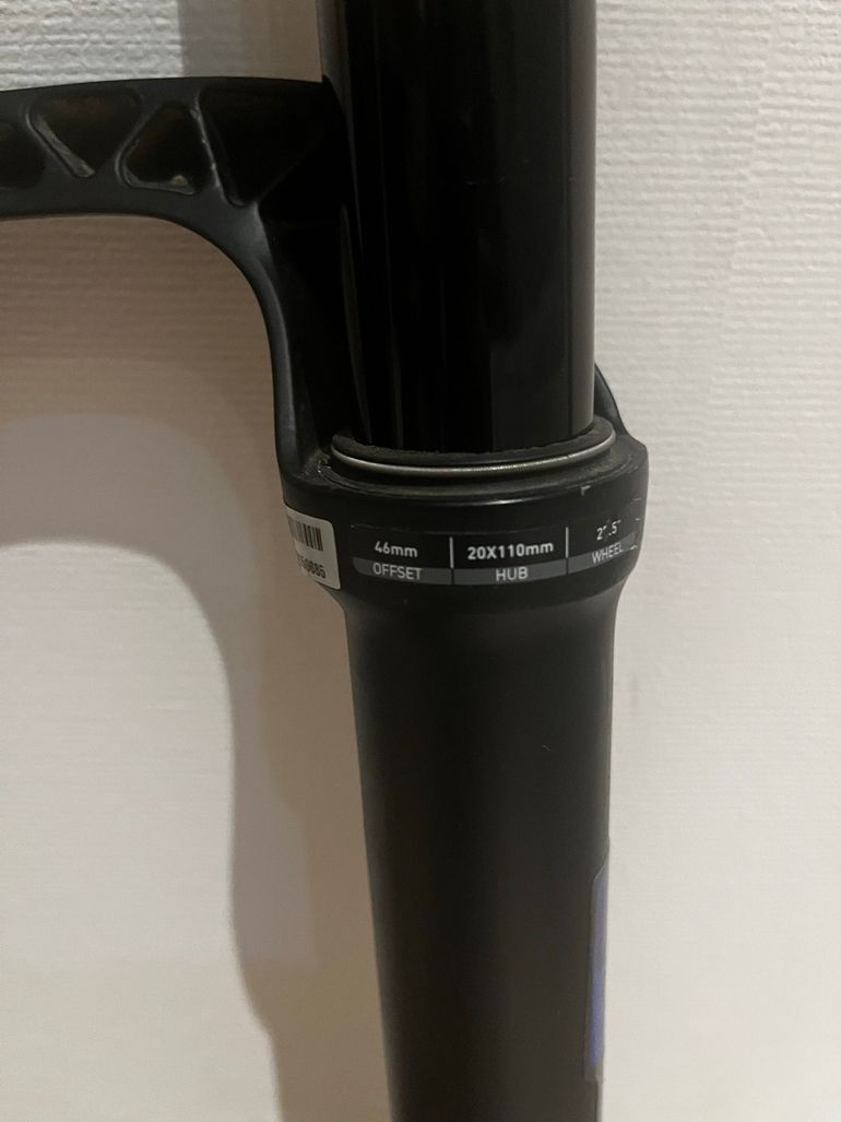 Brugt RockShox BoXXer Select RC 2019 bike — billede 4 af 9