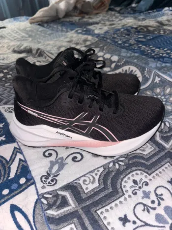 Used Ideal Asics Laufschuhe bike — image 1 of 3