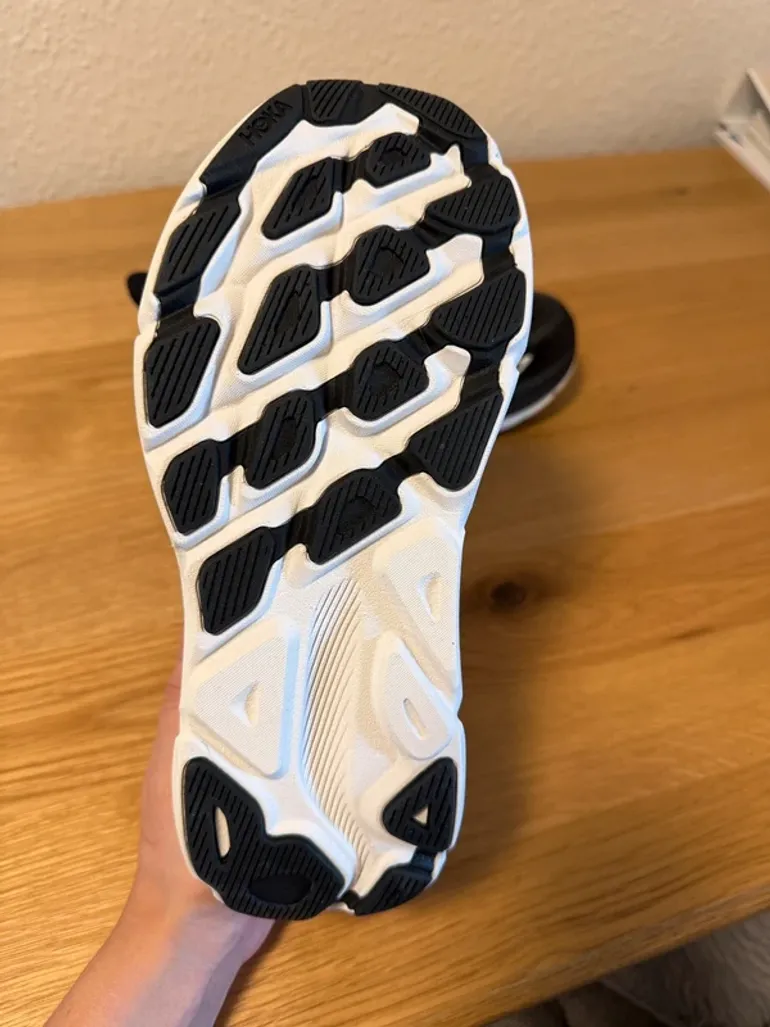 Použité Hoka Clifton 9 bike — obrázek 3 z 4