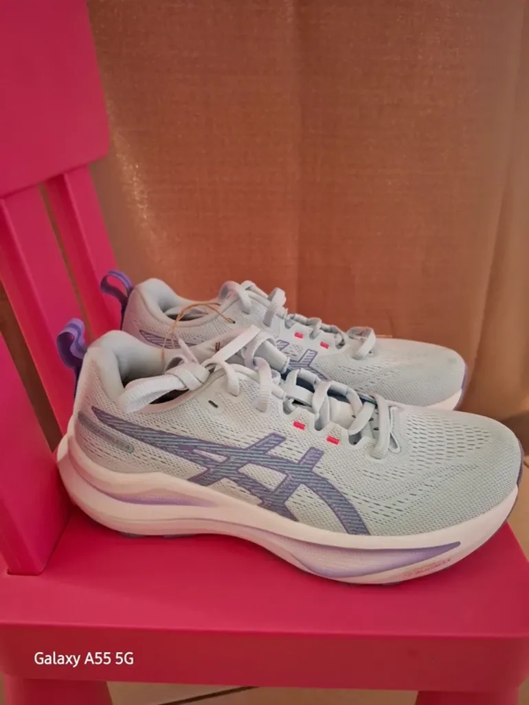 Used Asics Gel Roadmiles 4 bike — image 5 of 10