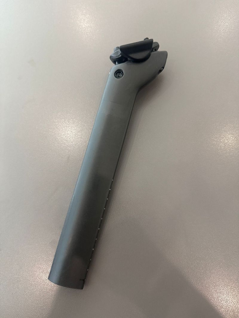 Used Colnago YRS1 Seat post 2026 Saddles & Seatposts