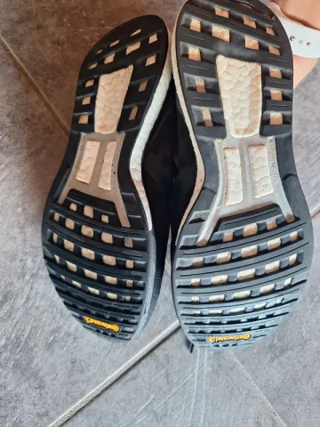 Used Adidas adizero 9 bike — image 3 of 5