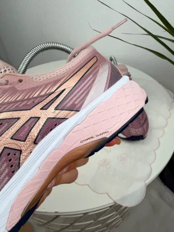 Used Asics GT-2000 8 bike — image 7 of 12