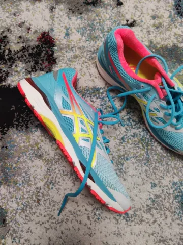 Used Asics Sport Schuhe bike — image 2 of 6
