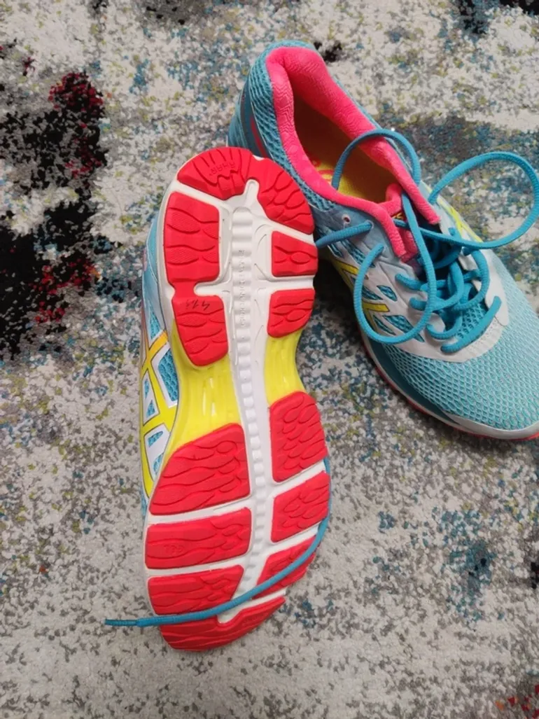 Used Asics Sport Schuhe bike — image 3 of 6