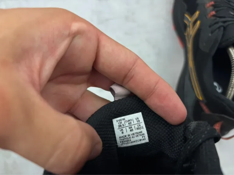 Used Asics Gel-Venture 10 bike — image 10 of 11