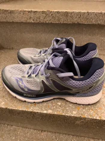 Saucony Triumph bike usato — immagine 3 di 9
