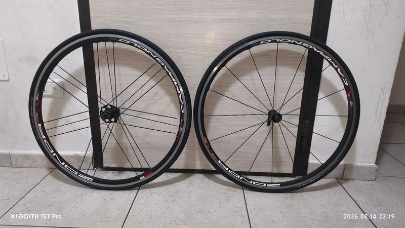 Käytetty Campagnolo Zonda C17 Wheels