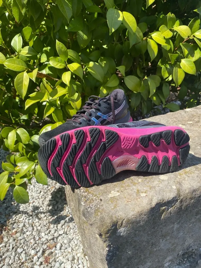 Used Asics Gel Nimbus 23 bike — image 2 of 4