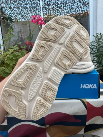 Used Hoka Bondi 9 bike — image 6 of 6