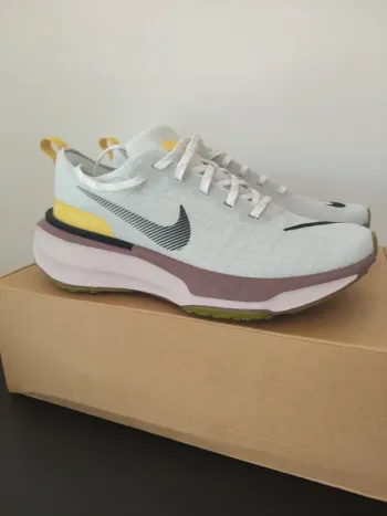 Used Nike Invincible Run 3 bike — image 1 of 7