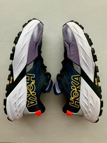 Gebrauchtes Hoka Speedgoat 7 Running Shoes