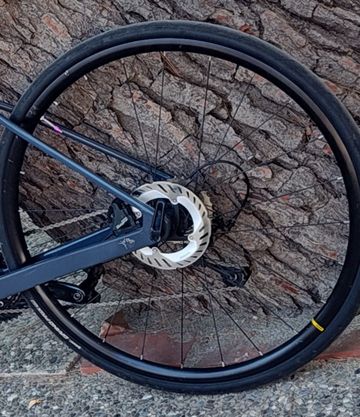 Used Mavic Aksium Disc 2024 Wheels