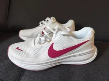 Used Nike Revolution 8 Running Shoes