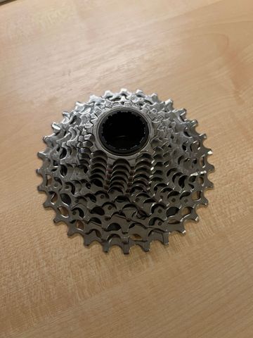 Used Sram Rival Kassette 10-30T Drivetrain & Pedals