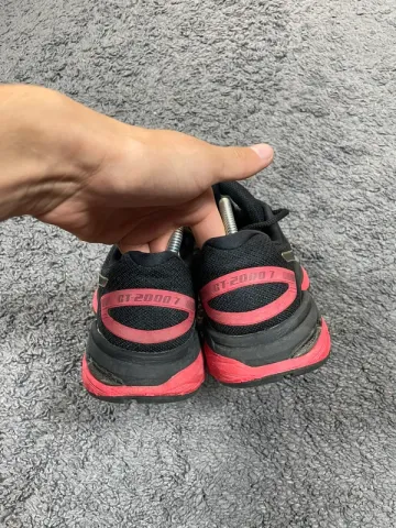 Used Asics Gel bike — image 4 of 8