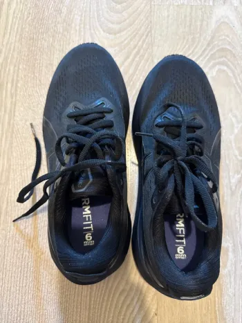 Brugt Asics Gel Nimbus 27 bike — billede 1 af 6